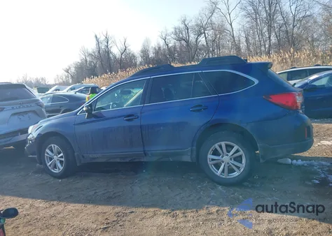 2017 Subaru Outback 2.5I Premium z USA, uszkodzony, nr VIN 4S4BSAFC2H3250923